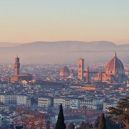 Monica Appartamento Con Giardino Al Ponte Vecchio Florença Exterior foto