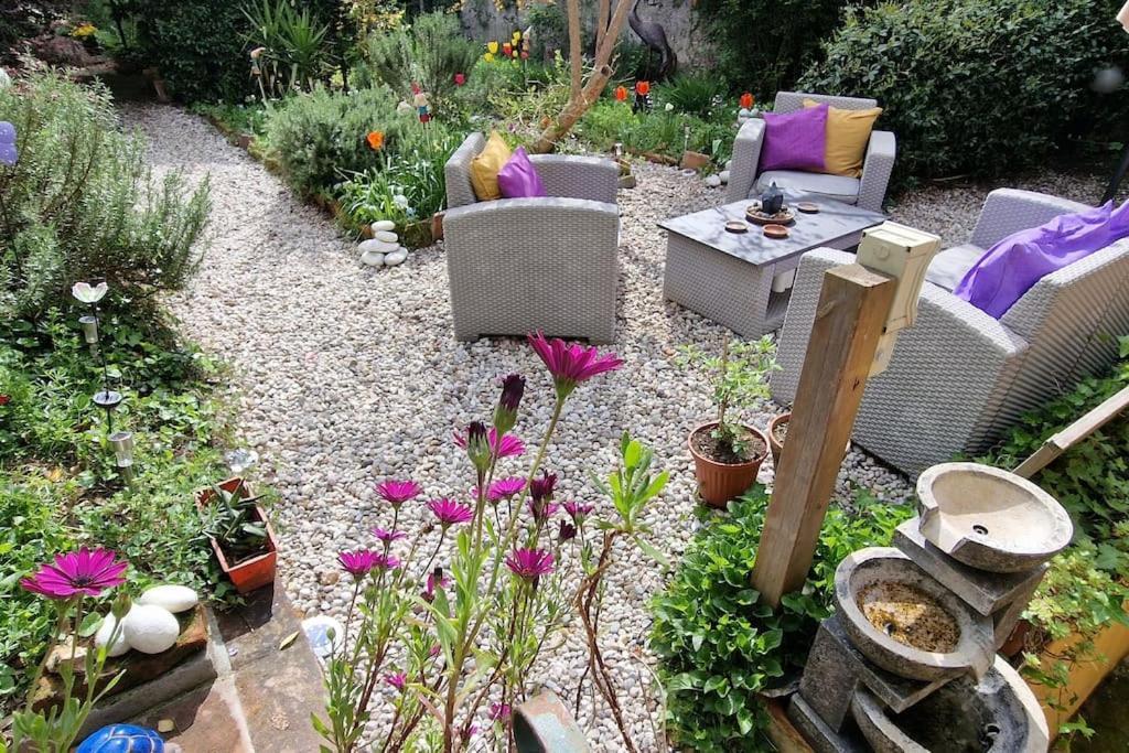 Monica Appartamento Con Giardino Al Ponte Vecchio Florença Exterior foto